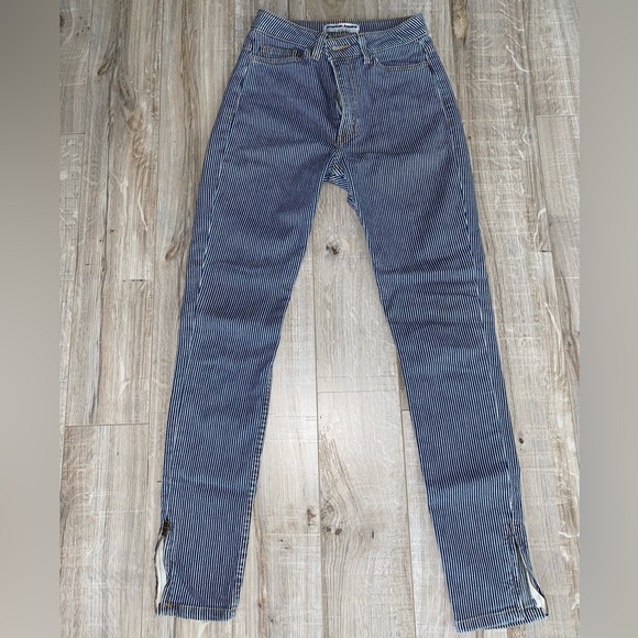 American apparel jeans size 26, in great condition worn only a few times - Picture 3 of 4